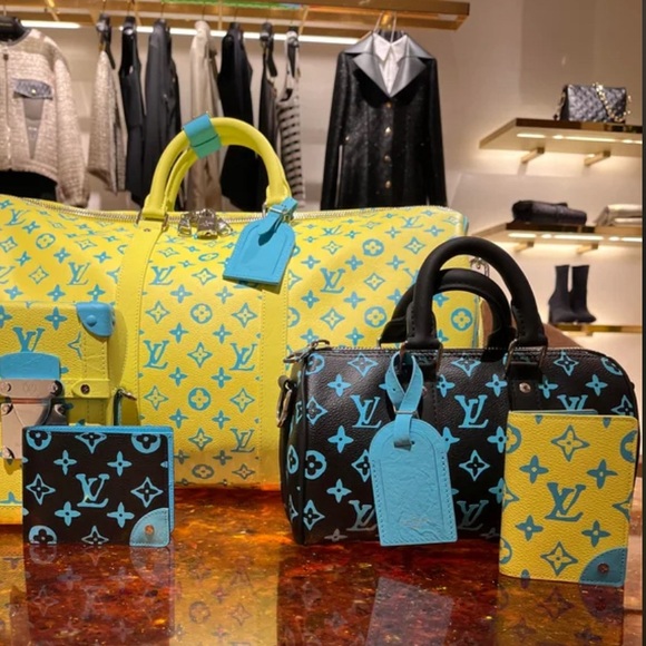 Louis Vuitton Very Rare S/S 2023 Playground Monogram
Wallet Sold Out - Picture 11 of 11